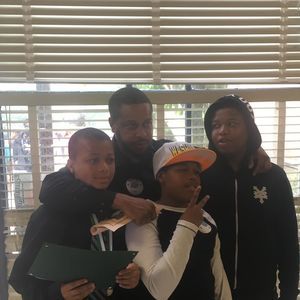 Meet your Posher, Troy